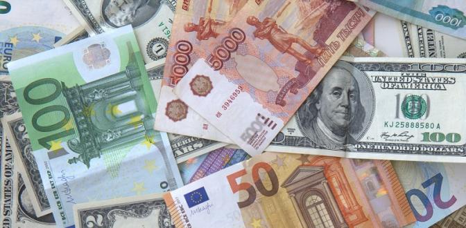 Греф знает, каким быть курсу доллара? Эксперты оценили идею ослабить рубль