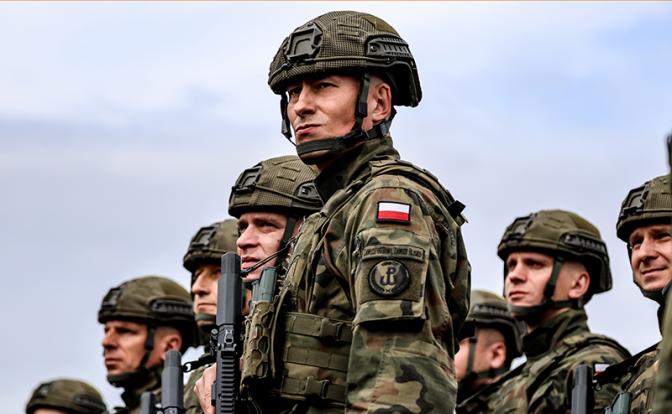 Пять тысяч военных готовы: Польша начала спецоперацию на границе с Германией