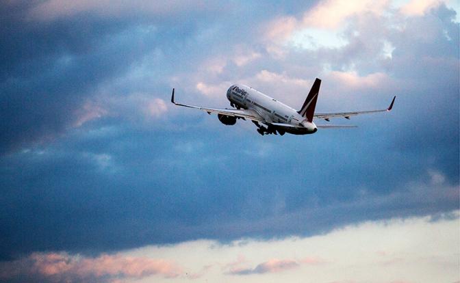 Опасность в небе: врач рассказала, кому противопоказаны авиаперелеты