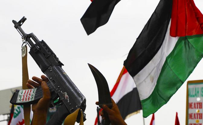 Хуситы грозят Израилю страшной «ответкой» за его «Черный флаг»