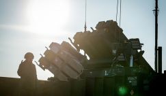 Драго Боснич: Зеленский, подставляя Patriot под «Искандеры» и «Кинжалы», лишний раз позорит американский ЗРК