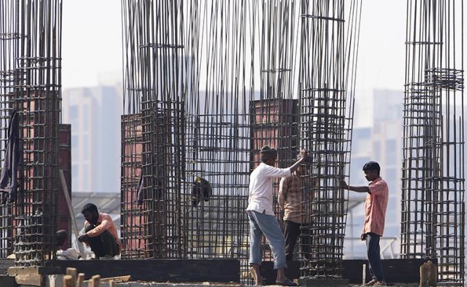 Мигранты в России: "Не надо устраивать самим себе приступы ксенофобии"