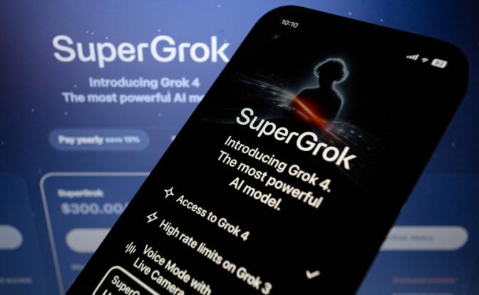 Илон Маск представил мощнейшую ИИ-модель Grok 4