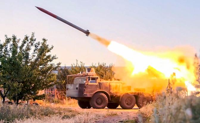 Армия России нанесла пять ударов высокоточным оружием по объектам ВПК Украины