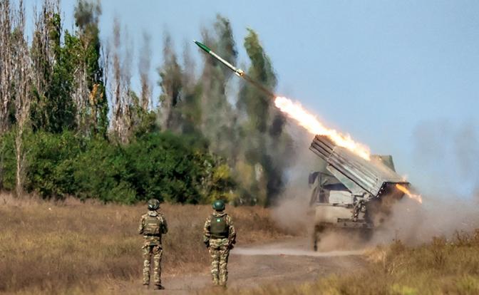 Украинский фронт, 22 июля, главное: У ВСУ паника и "дружественный огонь" - наши ДРГ кошмарят врага в Покровске