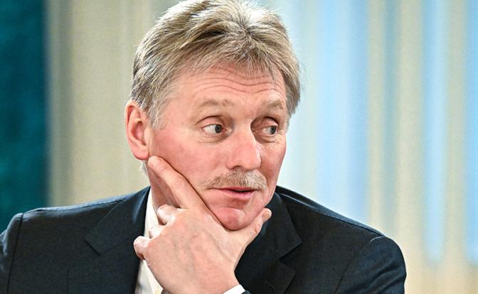 На фото: официальный представитель Кремля Дмитрий Песков.