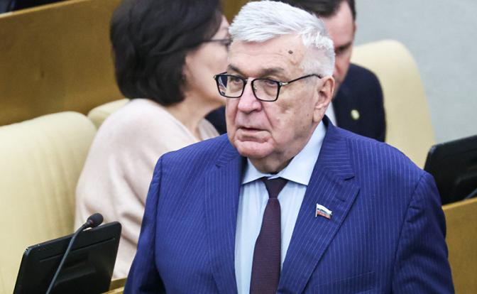 На фото: депутат Госдумы от Липецкой области Михаил Тарасенко