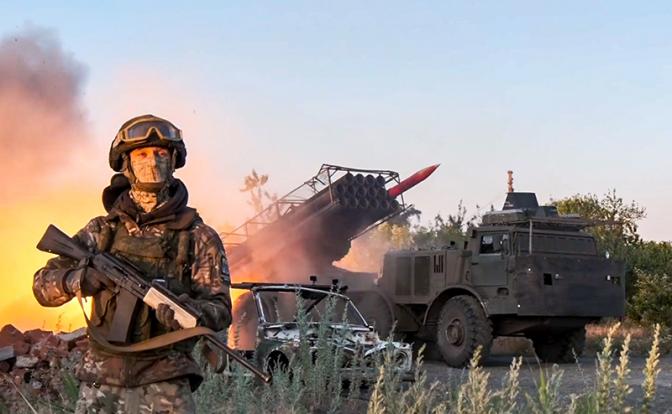 Паника в Киеве: Русские уже вовсю хозяйничают в Покровске 