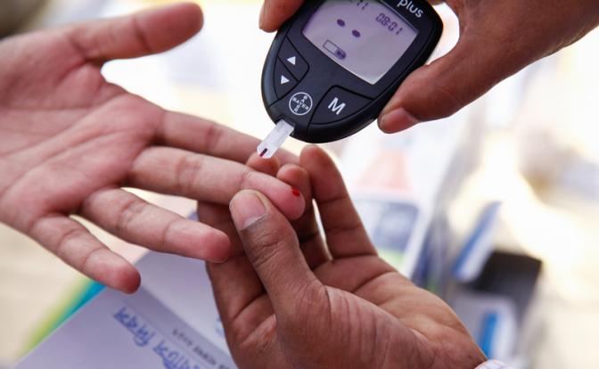 Названы опасные сигналы "сахарной крови"