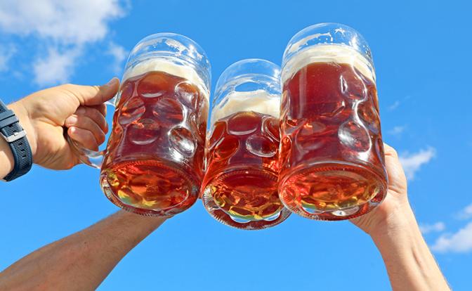 Россиян предупредили о страшных последствиях употребления пива в жару