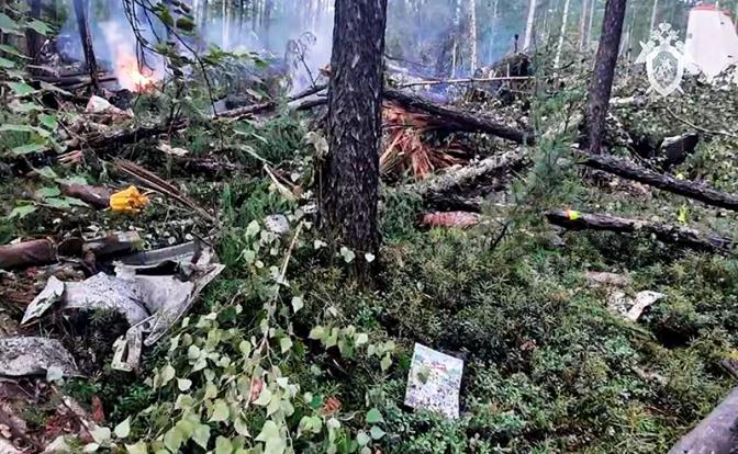 Бортовые самописцы с разбившегося Ан-24 обнаружили на месте катастрофы в Тынде