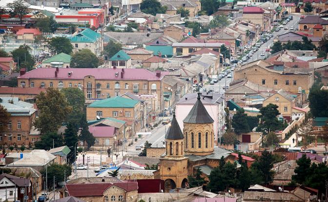 На фото: вид на Дербент