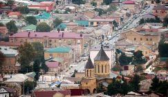 В Баку решили пощекотать нервы дагестанскому Дербенту, выступив в «защиту соотечественников»