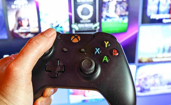 Компания Microsoft начала проверять возраст пользователей Xbox