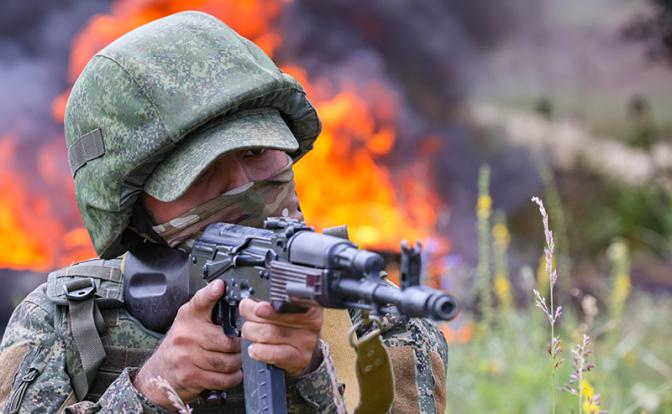 Битва за Степногорск: Сырский перебросил в поселок карателей «Кракена». Первым делом они выбили зубы западенцам