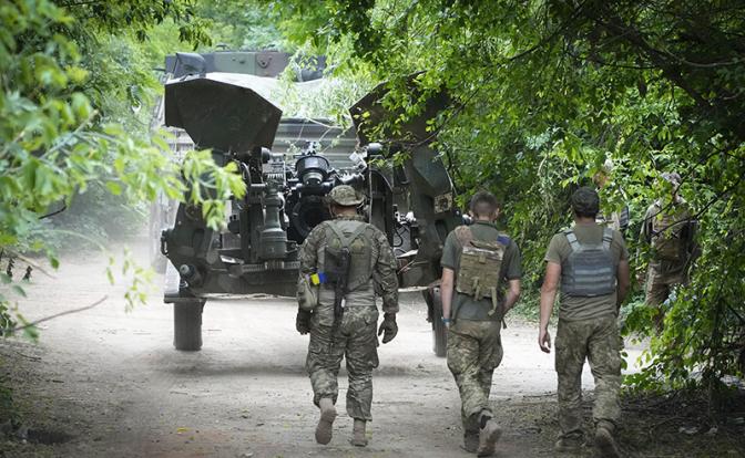 Сводки с фронта: ВСУ отступают с позиций под Покровском