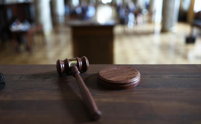 Цена водительского удостоверения: приговор инспектору ГАИ вынесли в Екатеринбурге