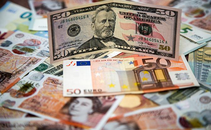 Мировые валюты замерли в ожидании решения Трампа