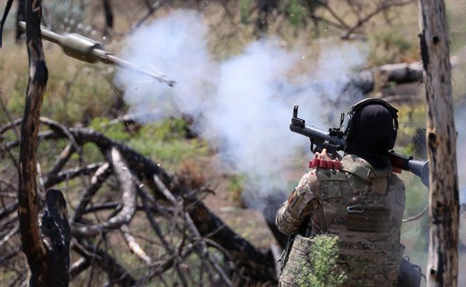 Русский флаг над Антоновским мостом. Наши на правом берегу?