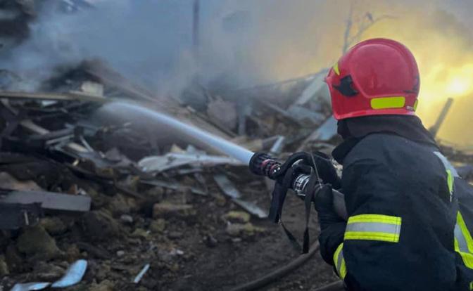 Ночной удар по Украине: Одесский порт горит, в Староконстантинове “Кинжалы” нашли лакомые цели