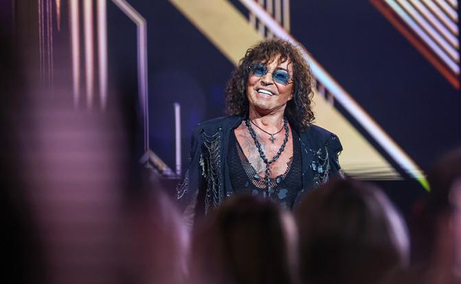 Певец Леонтьев прокомментировал предстоящее выступление в России