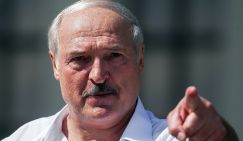 Лукашенко назвал Трампа лошадью