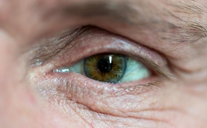 Озвучены причины мурашек перед глазами