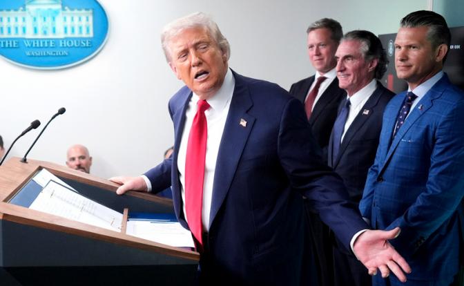 На фото: президент США Дональд Трамп.