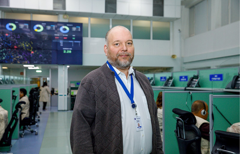 На фото: заместитель главного врача по медицинской части станции скорой и неотложной помощи имени А. С. Пучкова Департамента здравоохранения города Москвы, заслуженный работник здравоохранения РФ Георгий Введенский.