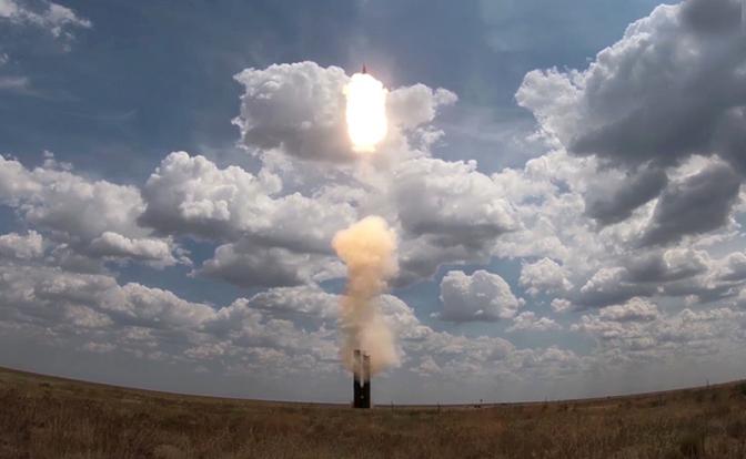 За кадром встречи на Аляске: Украина, лишившись «Сапсанов», вынуждена будет мириться «в воздухе»