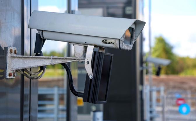 Беспредел силовиков-цифровиков уже стартовал: Казну пополнят, штрафуя дачников, пешеходов и юзеров, как сейчас автомобилистов