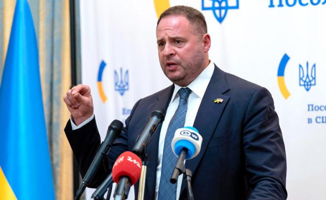 На фото: глава Офиса президента Украины Андрей Ермак.