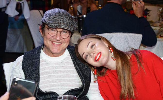 На фото: Дмитрий Дибров с супругой Полиной.