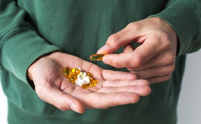 Врач назвала витамины и минералы, помогающие сохранить хорошее настроение