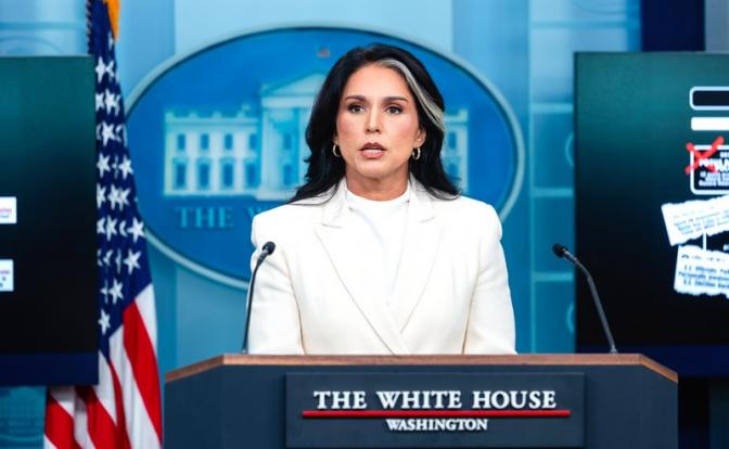 На фото: директор национальной разведки Тулси Габбард.