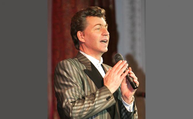 На фото: певец Ярослав Евдокимов.