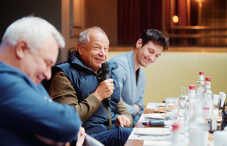 Петр Захаров