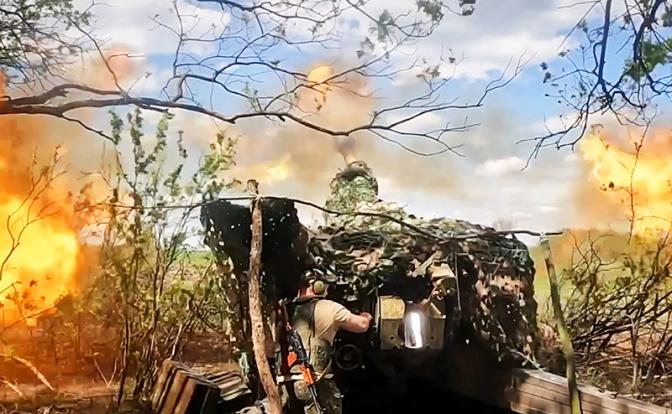 «Чорний лебідь» попал под вакуумные бомбы: Сырский предпринял еще одну попытку прорваться в Курскую область