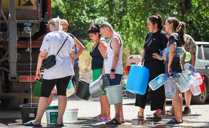 Бастрыкин, помоги! Киев решил взять измученный жаждой Донецк измором, «свои» тоже к этой беде руку приложили