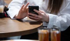 Крах мобильного интернета: Пособников бандеровского режима стоит поискать в офисах сотовых операторов?