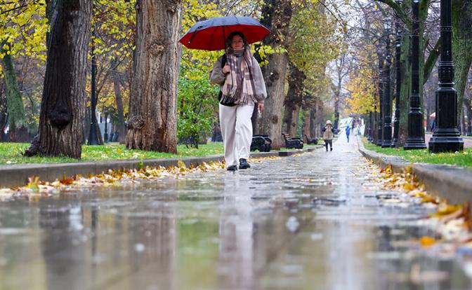 Вильфанд рассказал о погоде грядущей осенью: где ждать дожди