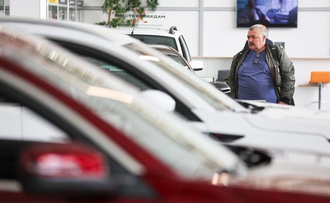 В правительстве усмотрели постепенное восстановление российского авторынка