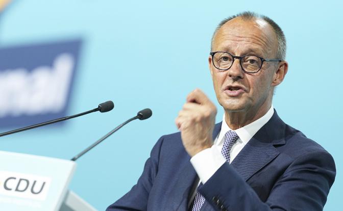 На фото: канцлер ФРГ Фридрих Мерц.