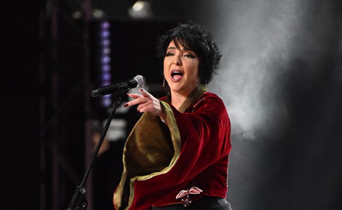 На фото: певица Лолита