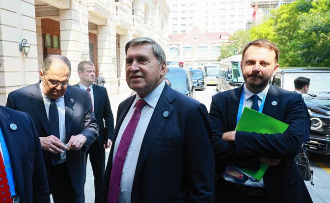 На фото: помощник президента России Юрий Ушаков