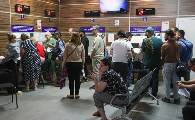 Да хоть чип под холку вшивай – без введения визового режима бороться с нелегалами невозможно