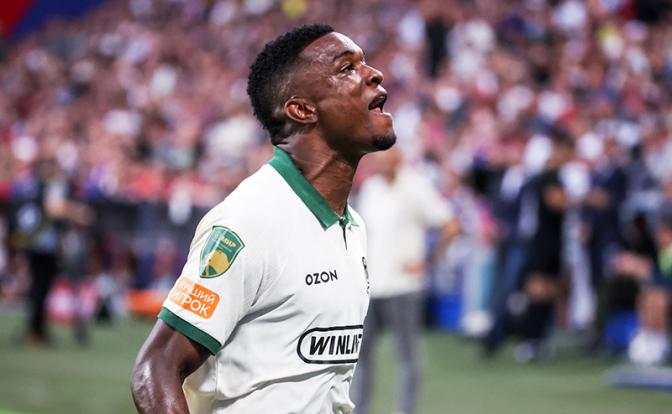 На фото: матч ЦСКА (Москва) - "Краснодар" (Краснодар). Джон Кордоба ("Краснодар").