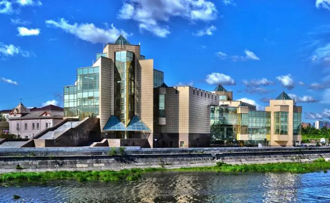На фото: здание Государственного исторического музея Южного Урала