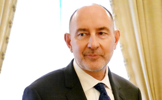 На фото: сын ветерана французского движения Сопротивления, адмирала Филиппа де Голля Пьер.