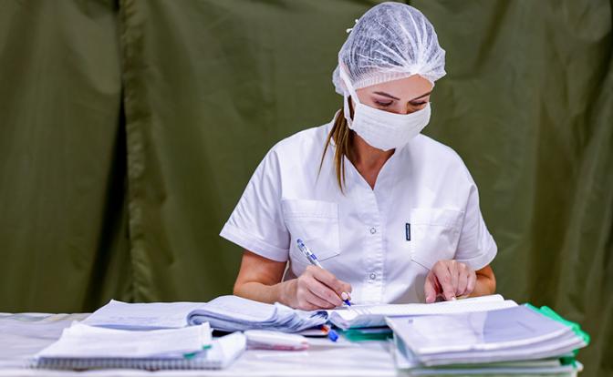 Нарколог-вахтовик, невролог-вахтовик, акушер-вахтовик: «Зачем ремонт делали, если врачей нет?»